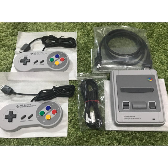 任天堂(ニンテンドウ)のﾆﾝﾃﾝﾄﾞｰ  ｽｰﾊﾟｰﾌｧﾐｺﾝﾐﾆ ☆ 美品 ☆ エンタメ/ホビーのゲームソフト/ゲーム機本体(家庭用ゲーム機本体)の商品写真