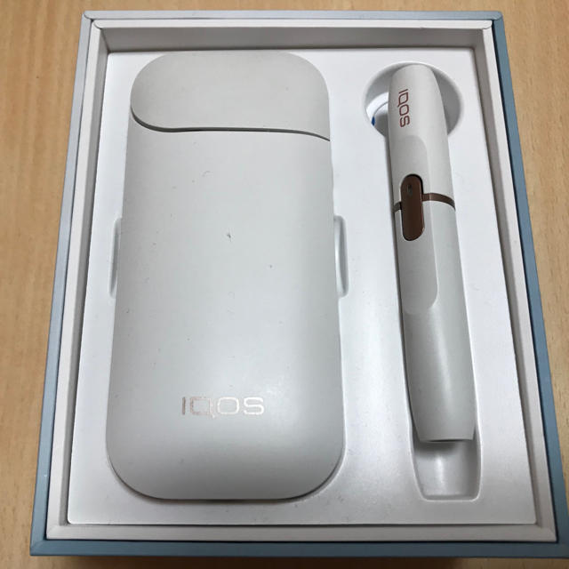 IQOS(アイコス)のiQOS2.4plus メンズのファッション小物(タバコグッズ)の商品写真