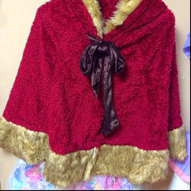夢展望(ユメテンボウ)の赤ずきんちゃん ポンチョ💓 レディースのジャケット/アウター(ポンチョ)の商品写真