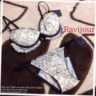 ラヴィジュール(Ravijour)のRavijour❤︎ブラ＆ショーツ(ルームウェア)