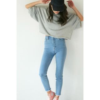 マウジー(moussy)のMOUSSY　iSKO HW EMOTION fringe SKINNY(デニム/ジーンズ)