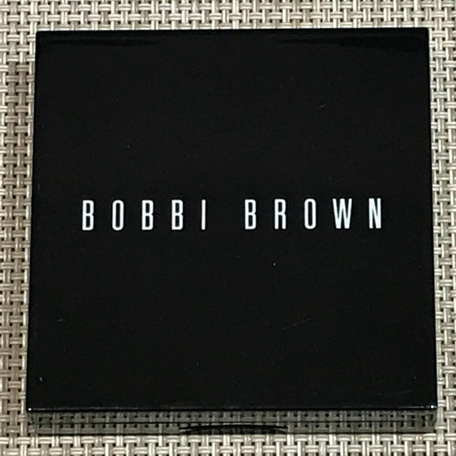 BOBBI BROWN(ボビイブラウン)の再値下げ✨ボビィブラウン✨シマーブリック(ブロンズ) コスメ/美容のベースメイク/化粧品(フェイスカラー)の商品写真