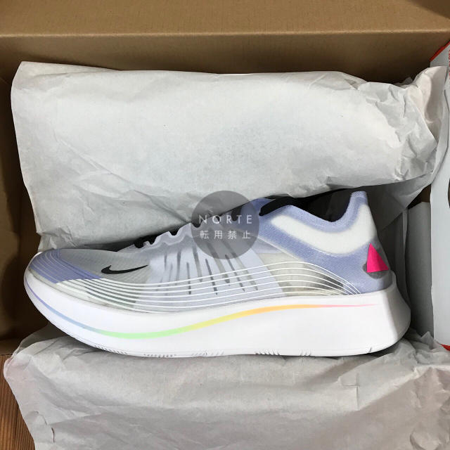 NIKE(ナイキ)の«新品»26.5cm ZOOM FLY BE TRUE メンズの靴/シューズ(スニーカー)の商品写真