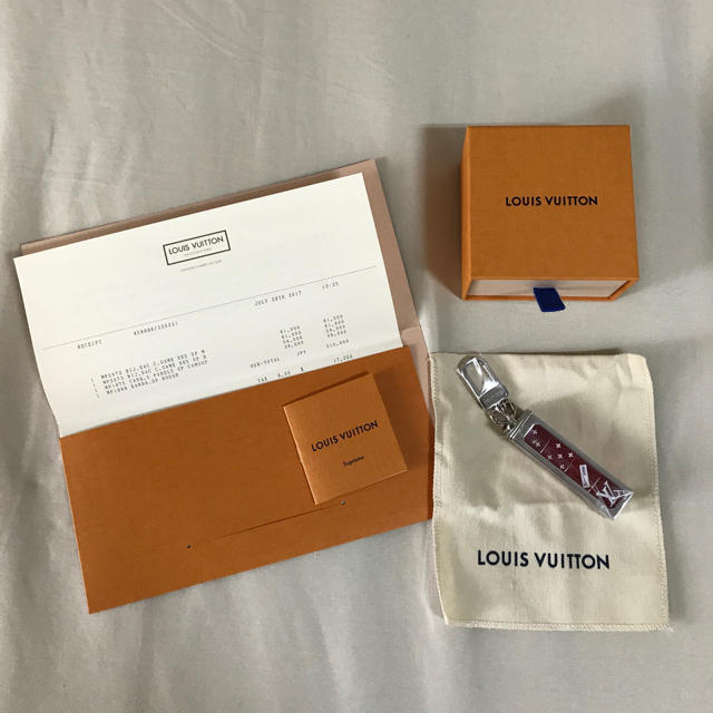 UNUSED LOUIS VUITTON MP2073 Dice Key Holder Supreme collab Bag Charm Key  Holder