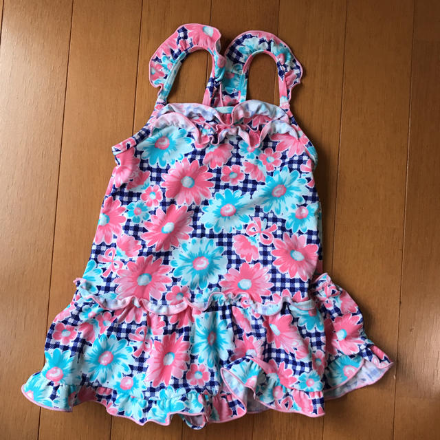 水着♡女の子♡100 キッズ/ベビー/マタニティのキッズ服女の子用(90cm~)(水着)の商品写真