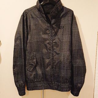 フレッドペリー(FRED PERRY)の【中古】FRED PERRY　リバーシブルナイロンジャケット(ナイロンジャケット)