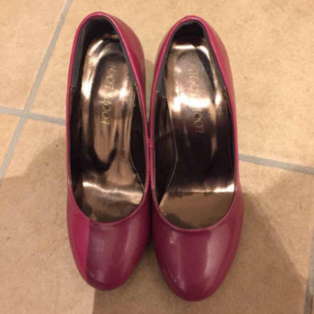 ピンクのパンプス レディースの靴/シューズ(ハイヒール/パンプス)の商品写真
