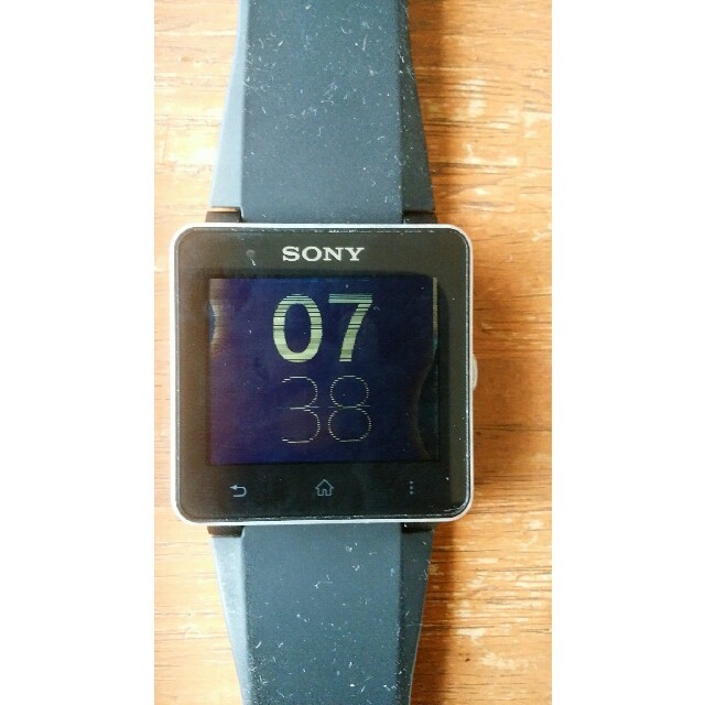 SONY(ソニー)のSONY  スマートウオッチ　液晶トラブル メンズの時計(腕時計(デジタル))の商品写真