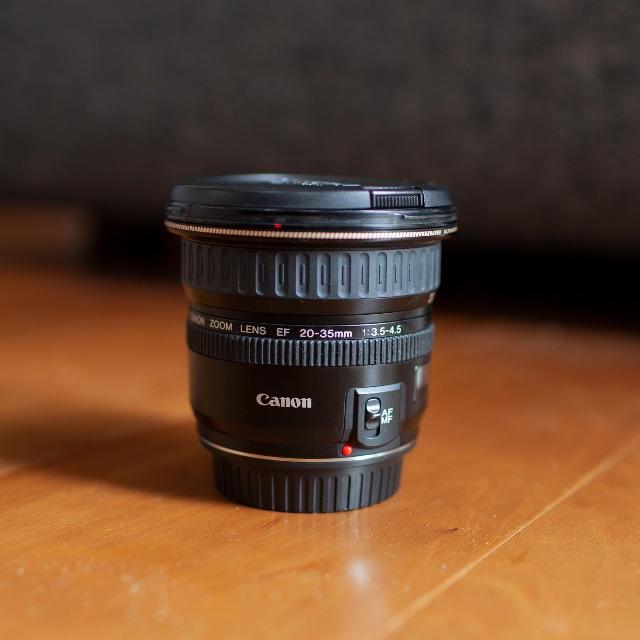 CANON EF20-35mm F3.5-4.5 USM-