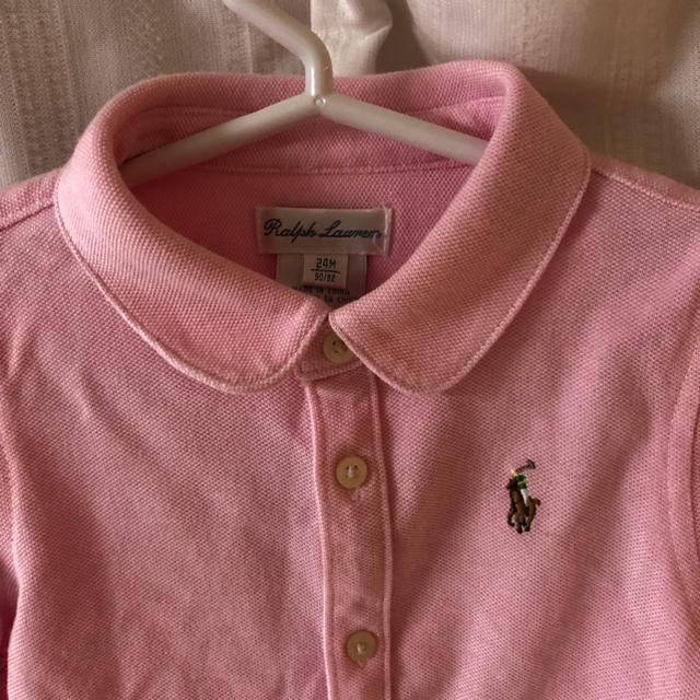 Ralph Lauren(ラルフローレン)の中古美品 ラルフローレン キッズ ポロシャツ ピンク 24M90cm キッズ/ベビー/マタニティのキッズ服女の子用(90cm~)(Tシャツ/カットソー)の商品写真