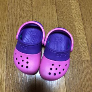 クロックス(crocs)の美品ベビークロックス(サンダル)