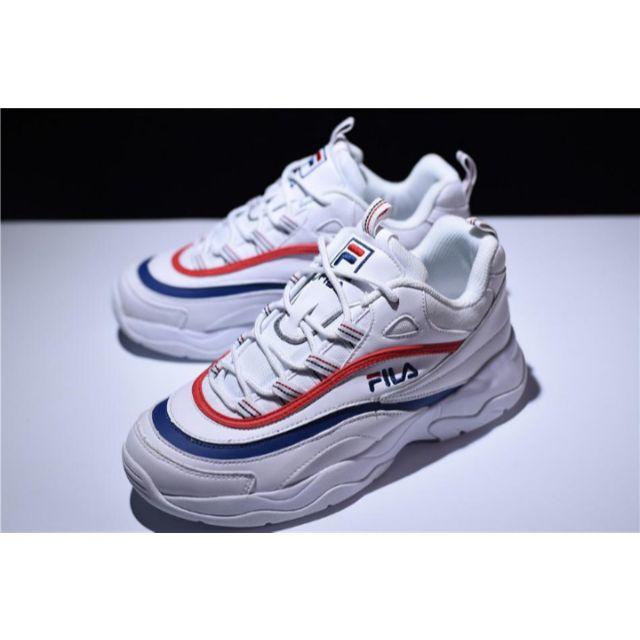 FILA(フィラ)の韓国限定 新品未使用 FILA フィラ FOLDER フォルダー 27cm メンズの靴/シューズ(スニーカー)の商品写真