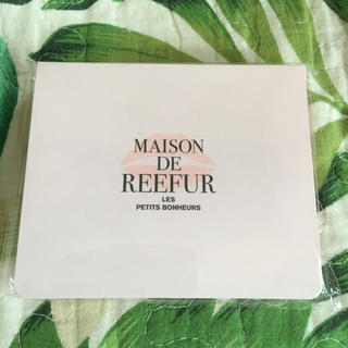 メゾンドリーファー(Maison de Reefur)のメゾンドリーファー♡ロゴスティッキー(ノート/メモ帳/ふせん)