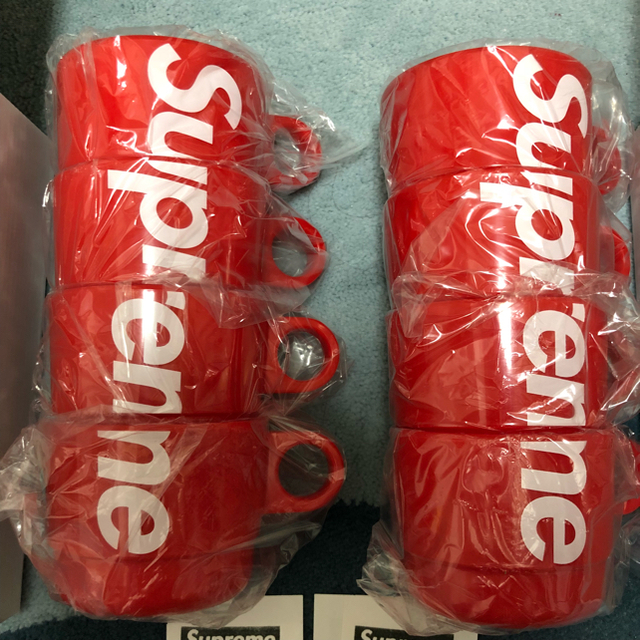 supreme stacking cup set