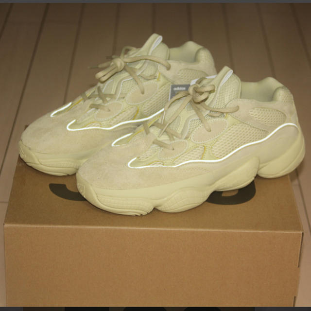 adidas(アディダス)のYeezy 500 supermoon yellow 26.5 メンズの靴/シューズ(スニーカー)の商品写真