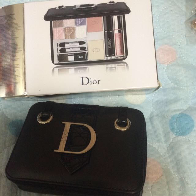 Dior(ディオール)のディオール メイクアップパレット コスメ/美容のベースメイク/化粧品(その他)の商品写真