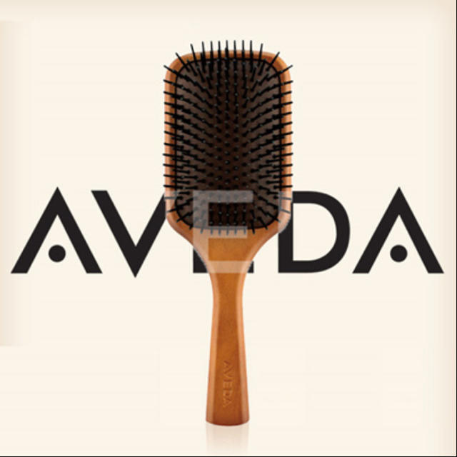 AVEDA(アヴェダ)のAVEDA ブラシ コスメ/美容のヘアケア/スタイリング(ヘアブラシ/クシ)の商品写真