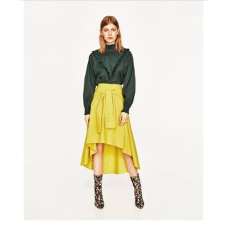 ザラ(ZARA)のnatu様専用 ZARA アシンメトリーイエロースカート(ひざ丈スカート)