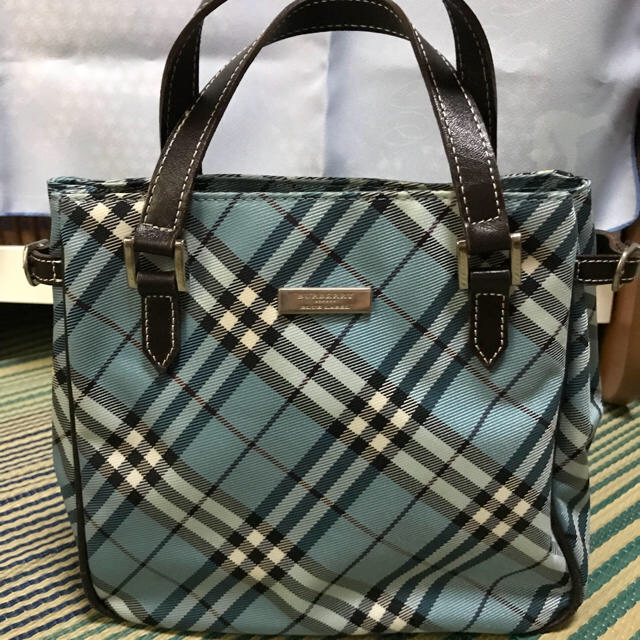 BURBERRY BLUE LABEL(バーバリーブルーレーベル)のバーバリー ブルーレーベル ハンドバッグ レディースのバッグ(ハンドバッグ)の商品写真