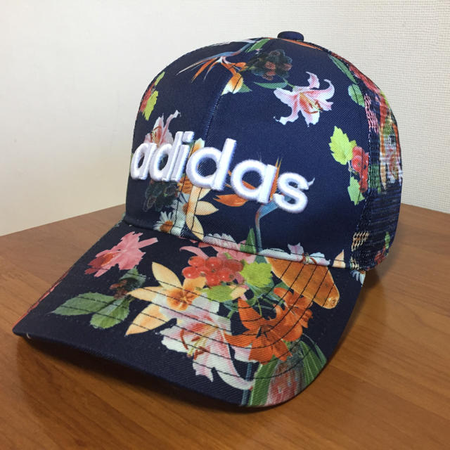 Adidas 美品 Adidas レディース キャップの通販 By ニコ S Shop アディダスならラクマ