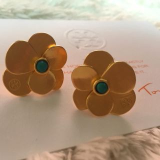 トリーバーチ(Tory Burch)のトリーバーチ ターコイズ ゴールド フラワー ピアス(ピアス)