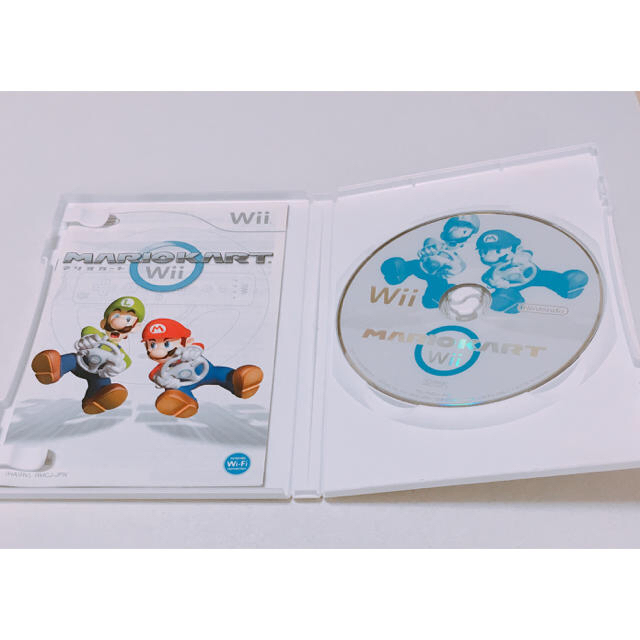 Wii(ウィー)のマリオカート wii エンタメ/ホビーのゲームソフト/ゲーム機本体(家庭用ゲームソフト)の商品写真
