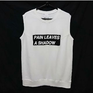 マウジー(moussy)のマウジー 未使用タグ付Rubber print sleeveless TOPS
(カットソー(半袖/袖なし))