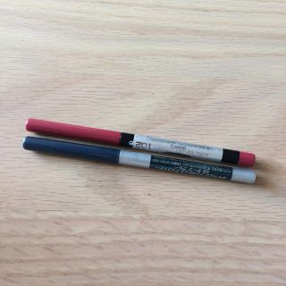 レブロン(REVLON)の専用 リップライナーのみ(アイライナー)