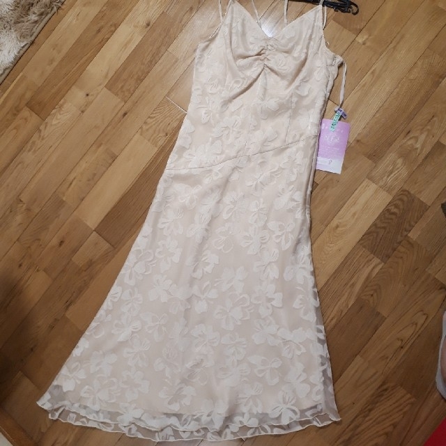フロッキー加工アイボリーカラードレス レディースのフォーマル/ドレス(その他ドレス)の商品写真