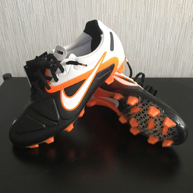 NIKE CTR360 Maestri2 26cm