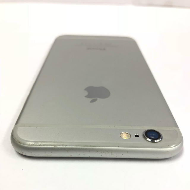 Apple(アップル)のiPhone6 シルバー 64GB ソフトバンク 本体のみ スマホ/家電/カメラのスマートフォン/携帯電話(スマートフォン本体)の商品写真