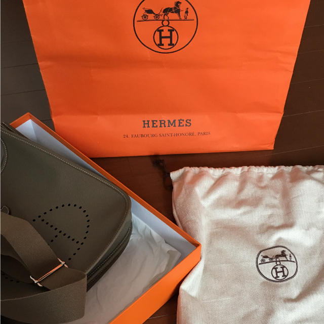 Hermes(エルメス)のエルメスのエブリン レディースのバッグ(ショルダーバッグ)の商品写真