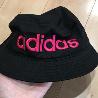 アディダス(adidas)の新品 アディダス バケットハット ピンク×ブラック キッズ(帽子)