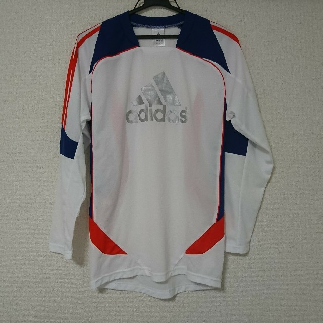 adidas(アディダス)のadidas 長袖Tシャツ メンズのトップス(Tシャツ/カットソー(七分/長袖))の商品写真