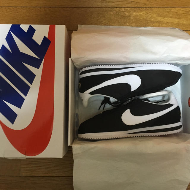 cortez nike compton