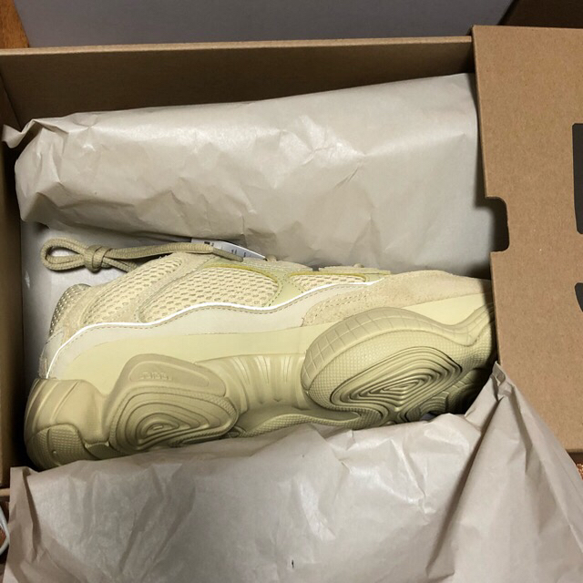 adidas(アディダス)の27cm yeezy 500 SUPER MOON YELLOW メンズの靴/シューズ(スニーカー)の商品写真