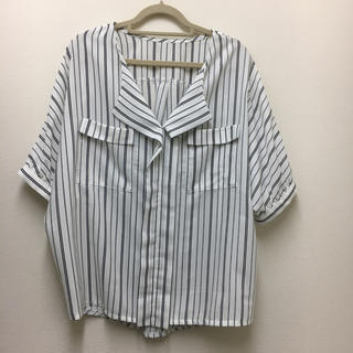 ヴィス(ViS)のvis♡ストライプシャツ(シャツ/ブラウス(半袖/袖なし))