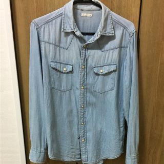 ジーユー(GU)のmen's GU デニムシャツ(シャツ)