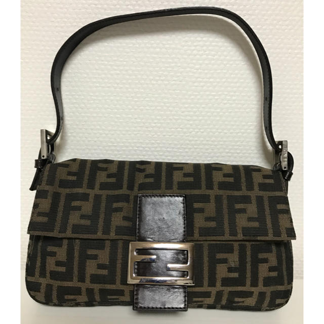 FENDI  バック