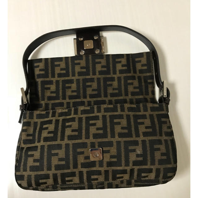 FENDI(フェンディ)のFENDI  バック レディースのバッグ(クラッチバッグ)の商品写真