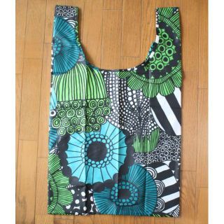 マリメッコ(marimekko)のマリメッコ エコバッグ　シイルトラプータルハ(エコバッグ)