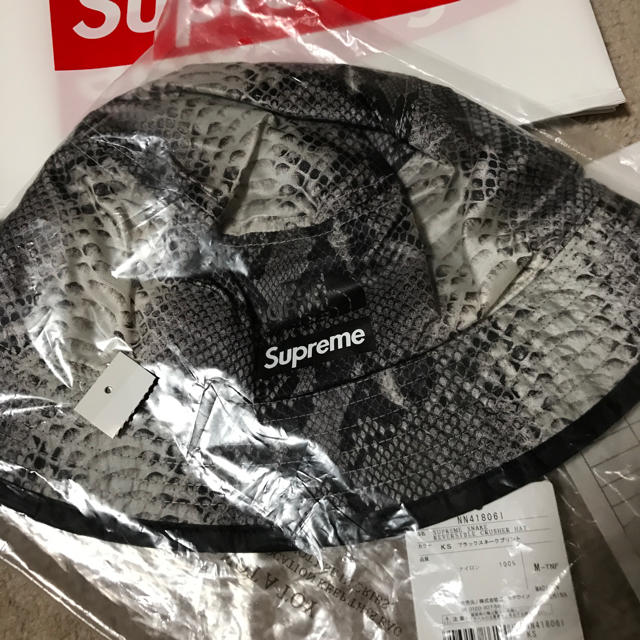 supreme northFace Snakeskin Reversible帽子