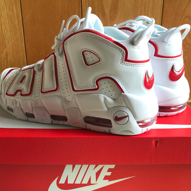 NIKE(ナイキ)の27cm‼️NIKE AIR MORE UPTEMPO '96 WHITE  メンズの靴/シューズ(スニーカー)の商品写真