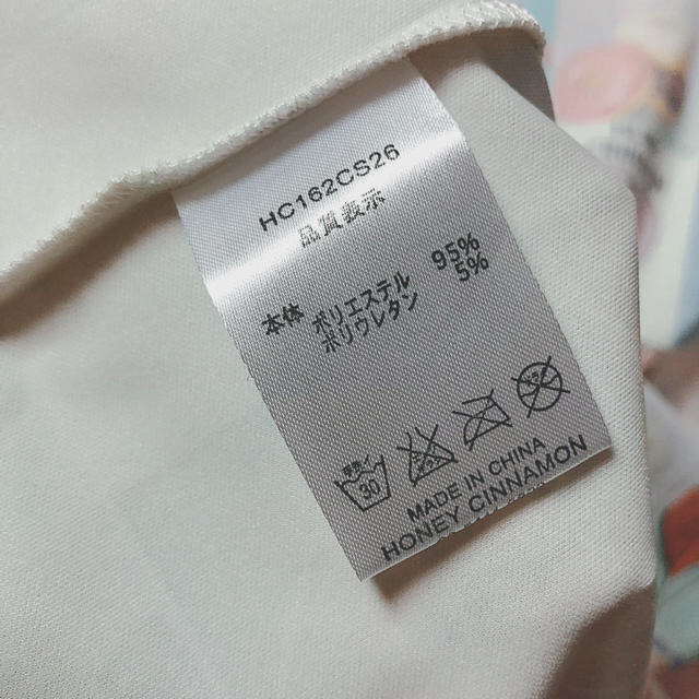Honey Cinnamon(ハニーシナモン)のハニーシナモン半袖 レディースのトップス(Tシャツ(半袖/袖なし))の商品写真