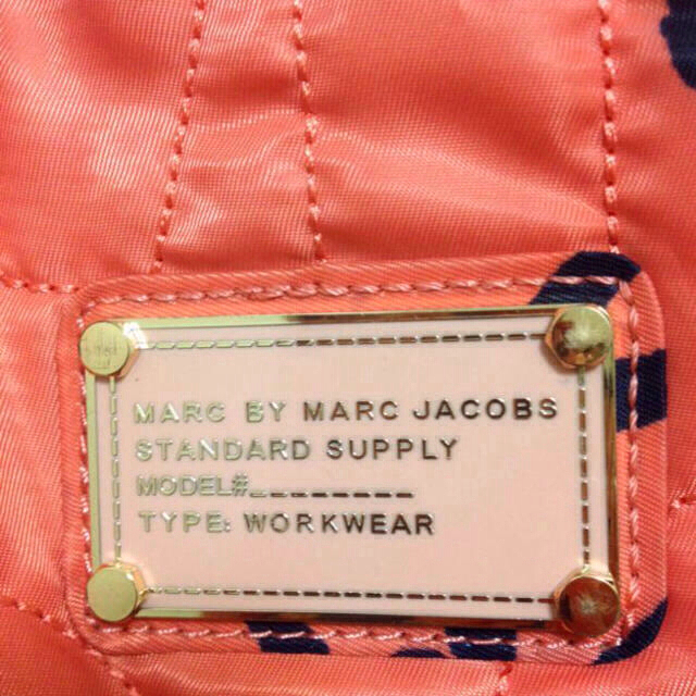 MARC BY MARC JACOBS(マークバイマークジェイコブス)のマークバイマークジェイコブス バック レディースのバッグ(トートバッグ)の商品写真