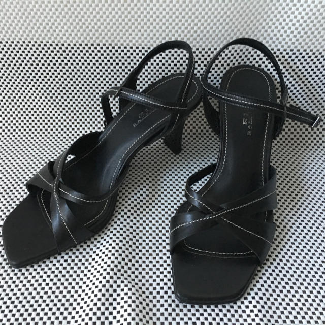 お値下げ❣️サンダル黒22cm レディースの靴/シューズ(サンダル)の商品写真