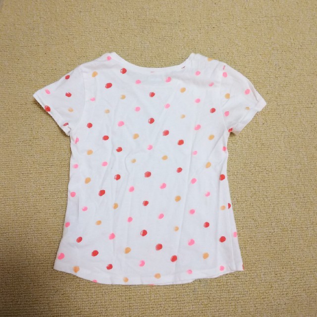 Old Navy(オールドネイビー)のOLD NAVY 女の子Tシャツ 110㎝(5T) キッズ/ベビー/マタニティのキッズ服女の子用(90cm~)(Tシャツ/カットソー)の商品写真