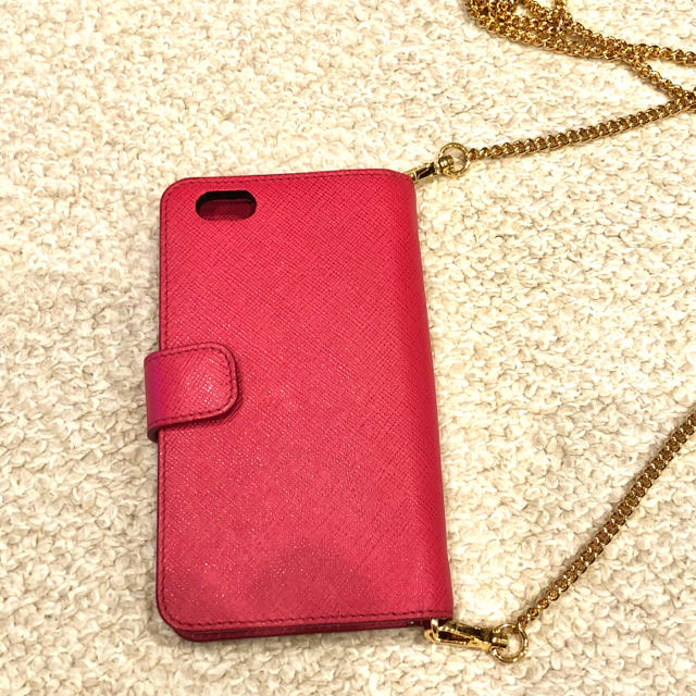 PRADA(プラダ)の《美品》PRADA プラダ iPhoneカバー 6/6sピンク スマホ/家電/カメラのスマホアクセサリー(iPhoneケース)の商品写真