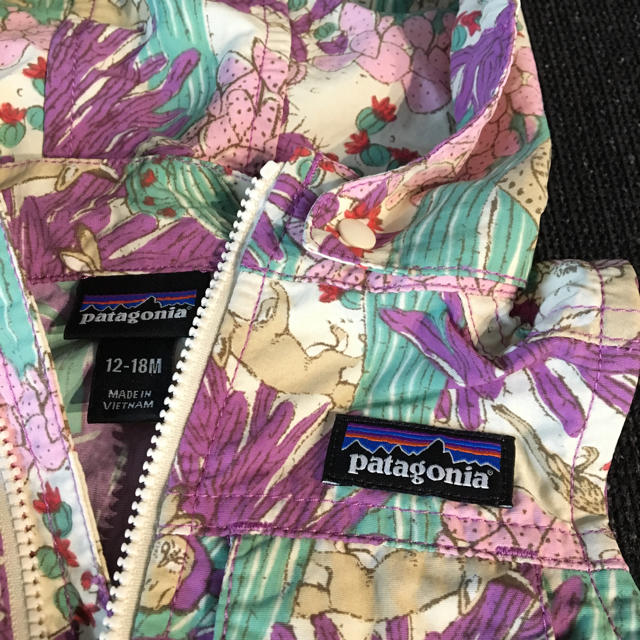 patagonia(パタゴニア)のパタゴニア♡ナイロンベスト キッズ/ベビー/マタニティのキッズ服女の子用(90cm~)(ジャケット/上着)の商品写真