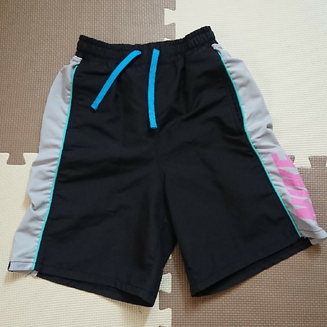 NIKE(ナイキ)のyoppy様専用☆ キッズ/ベビー/マタニティのキッズ服男の子用(90cm~)(水着)の商品写真